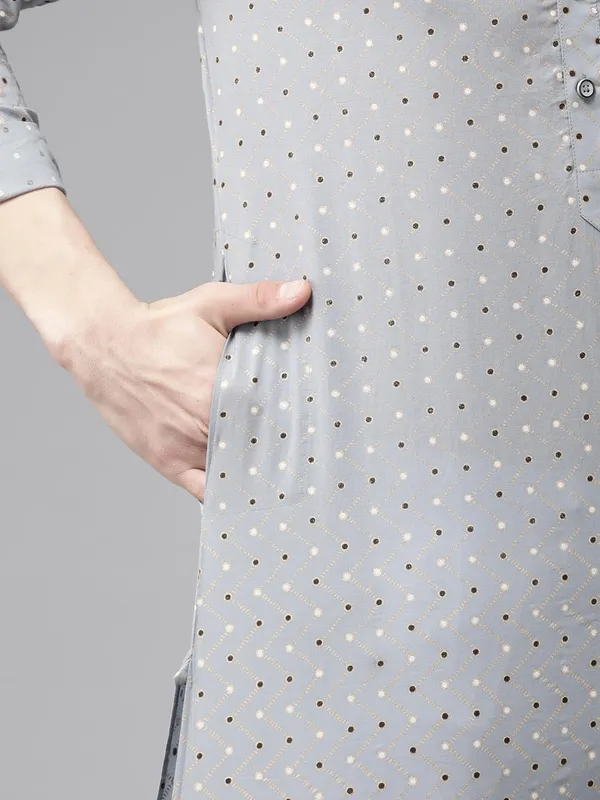 Men_Grey_&_Gold_Printed_Straight_Kurta_With_Pyjama