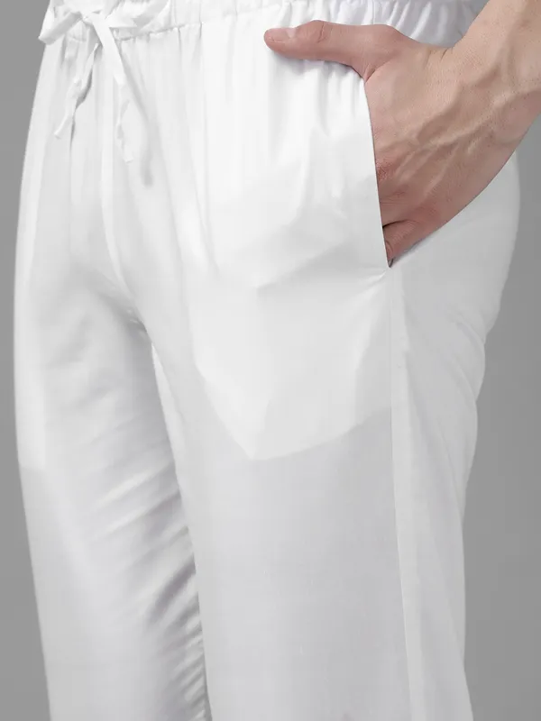 Men_White_&_Yellow_Stripe_Printed_Straight_Kurta_With_Pyjama
