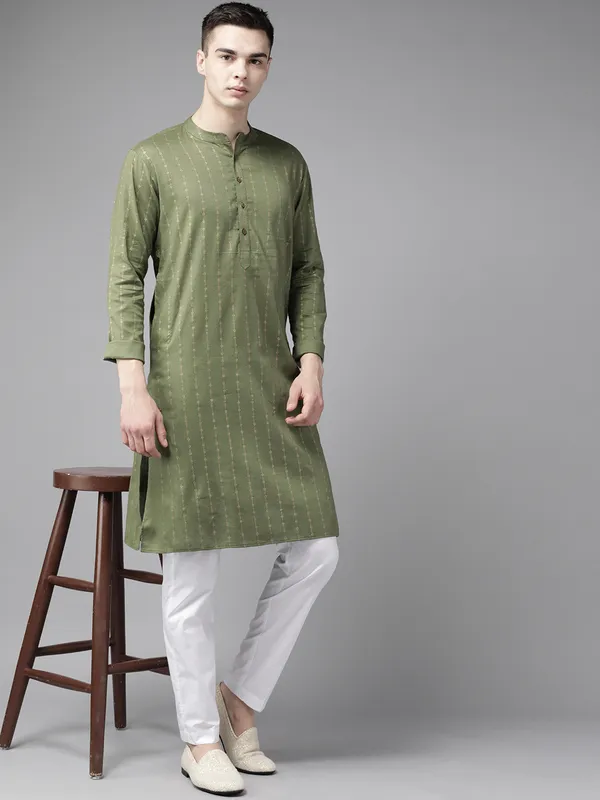 Men_Green_&_Gold_Stripe_Printed_Straight_Kurta_With_Pyjama