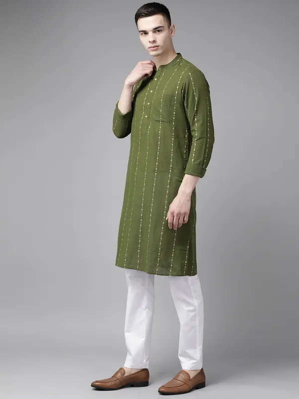 Men_Green_&_Gold_Stripe_Printed_Straight_Kurta_With_Pyjama