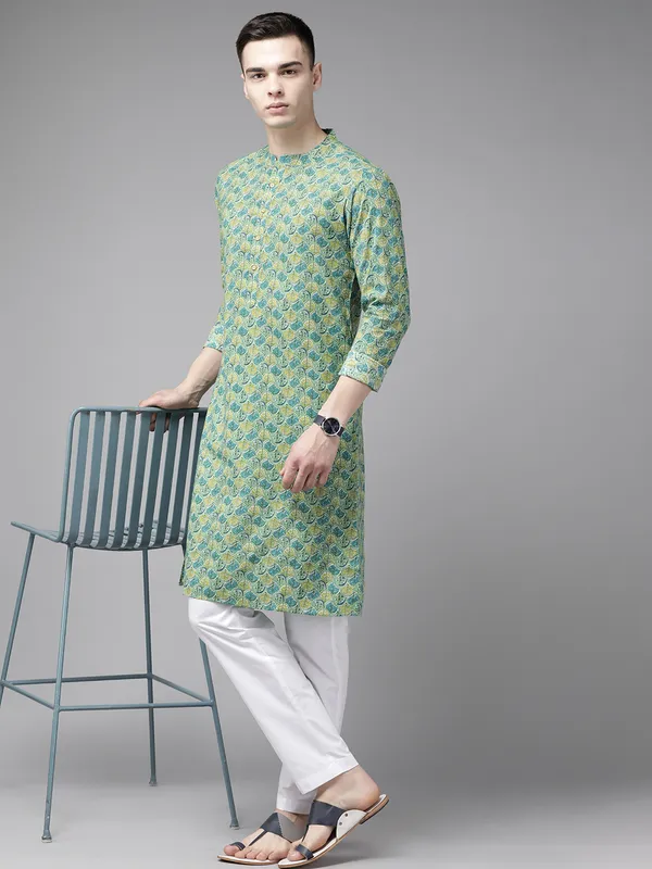 Men_Multi_Printed_Pure_Cotton_Straight_Kurta_With_Pyjama