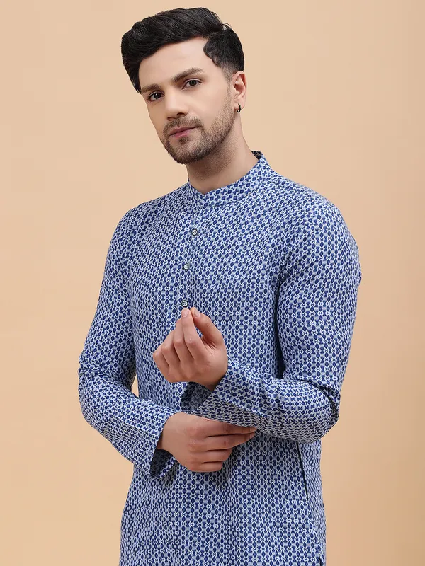 Men_Blue_&_Grey_Pure_Cotton_Printed_Staright_Kurta_With_Pajama