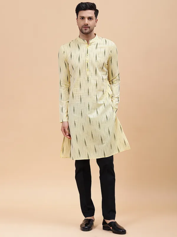 Men_Cream_&_Green_Pure_Cotton_Printed_Staright_Kurta_With_Pajama