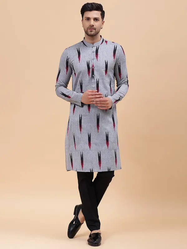 Men_Grey_&_Black_Pure_Cotton_Printed_Staright_Kurta_With_Pajama