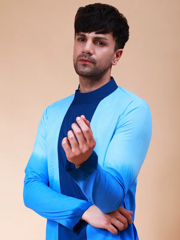 Men_White_And_Blue_Ombre_Dyed_Pure_Cotton_Kurta_With_White_Pajama
