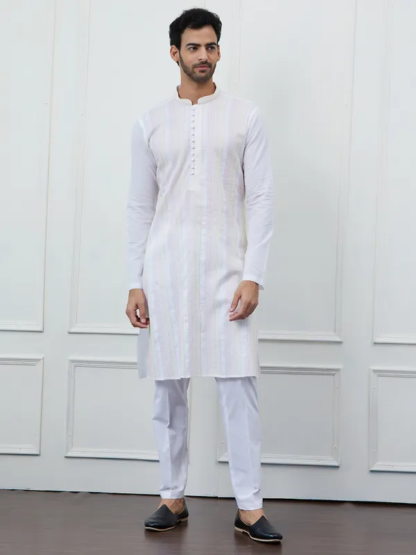 Men_White_Cotton_Multi_Thread_Work_Kurta_With_Pyjama