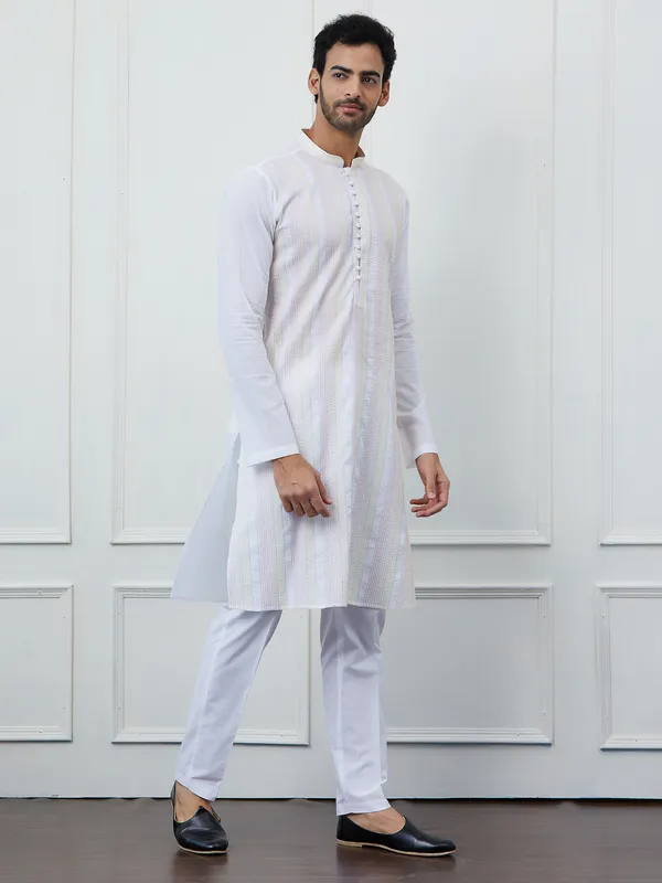 Men_White_Cotton_Multi_Thread_Work_Kurta_With_Pyjama