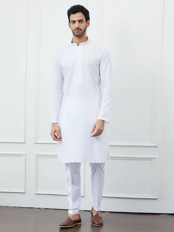 Men_White_Cotton_Gold_Thread_Work_&_Sequines_Kurta_With_Pyjama