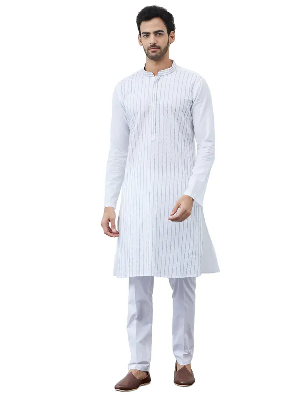 Men_White_Cotton_Blue_Thread_Work_&_Sequines_Kurta_With_Pyjama