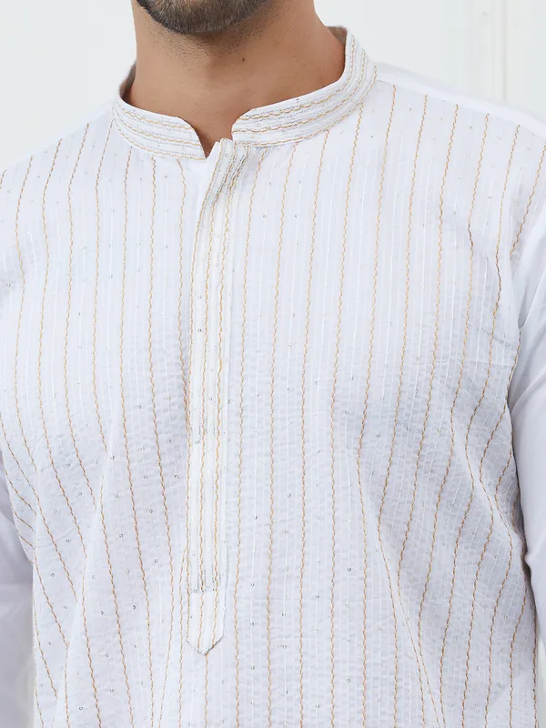 Men_White_Cotton_Gold_Thread_Work_&_Sequines_Kurta_With_Pyjama