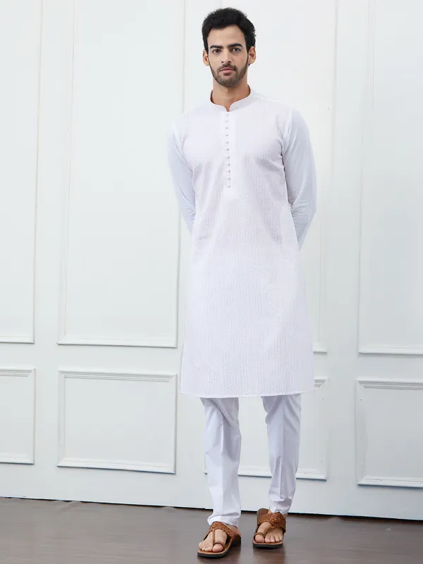 Men_White_Cotton_Pink_Thread_Work_&_Sequines_Kurta_With_Pyjama