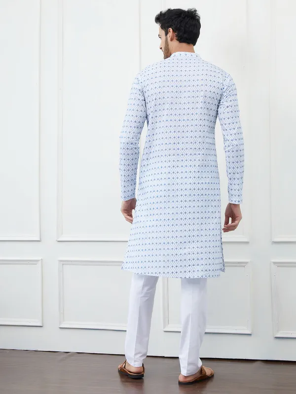 Embroidered_Pure_Cotton_Straight_Kurta