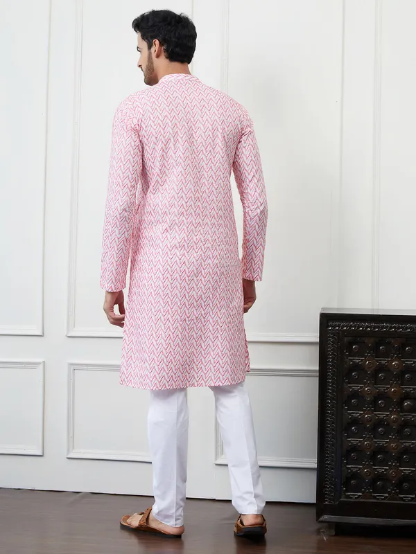 Embroidered_Pure_Cotton_Straight_Kurta