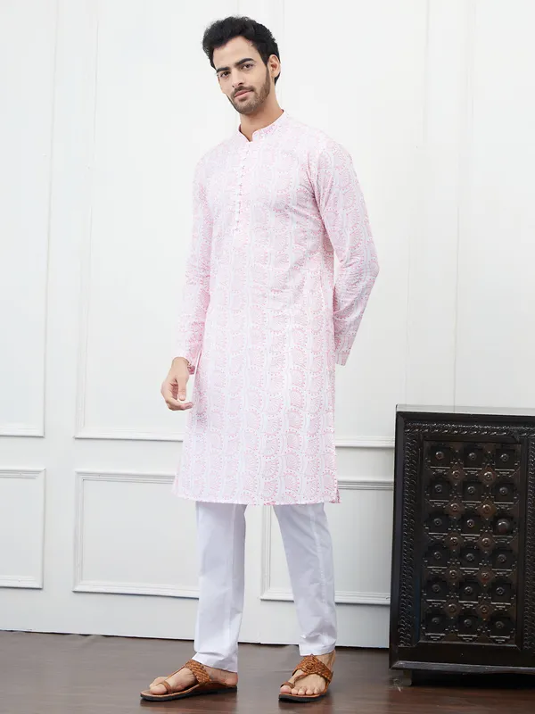 Embroidered_Pure_Cotton_Straight_Kurta