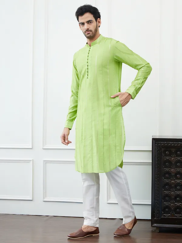 Men_Green_Sequines_Cotton_Kurta_Set