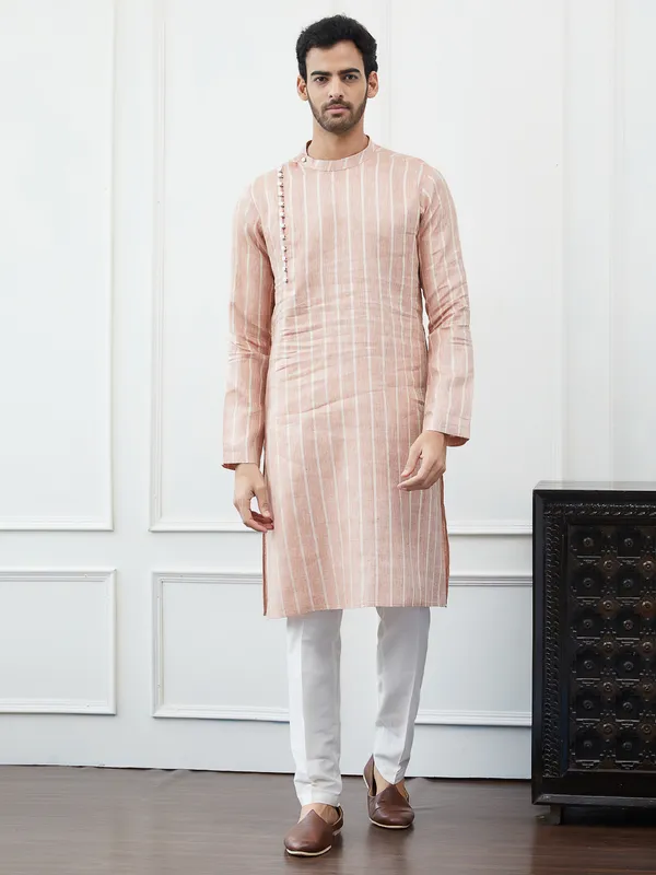 Men_Peach_Thread_Work_Cotton_Kurta_Set