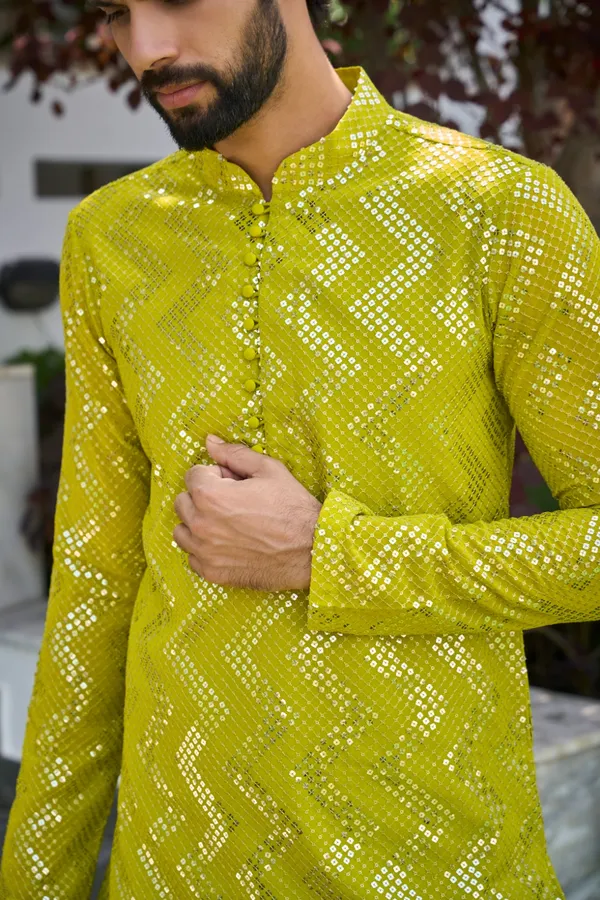 Sequins_Embroidered_Kurta