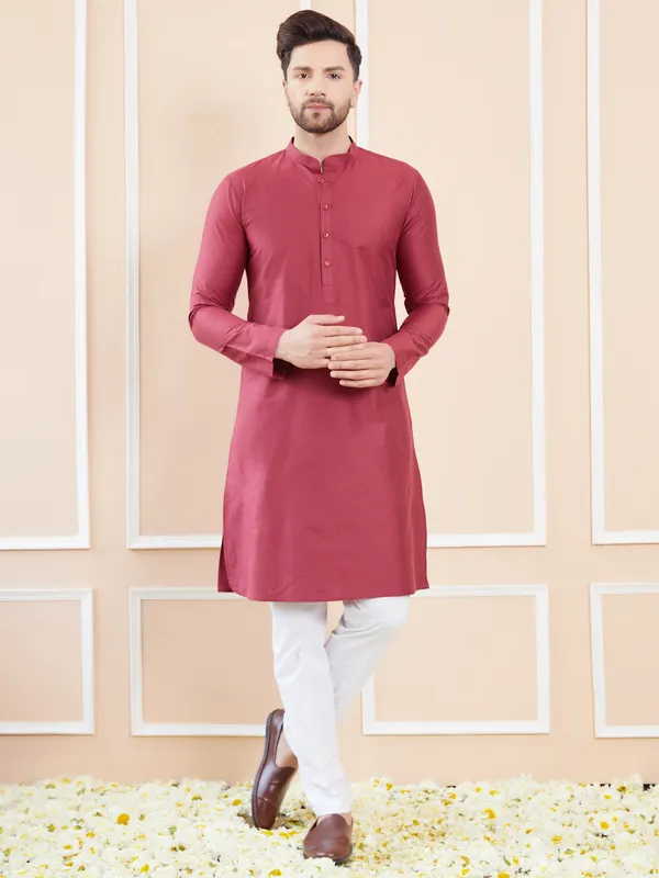 Maroon_Cotton_Solid_Straight_Kurta