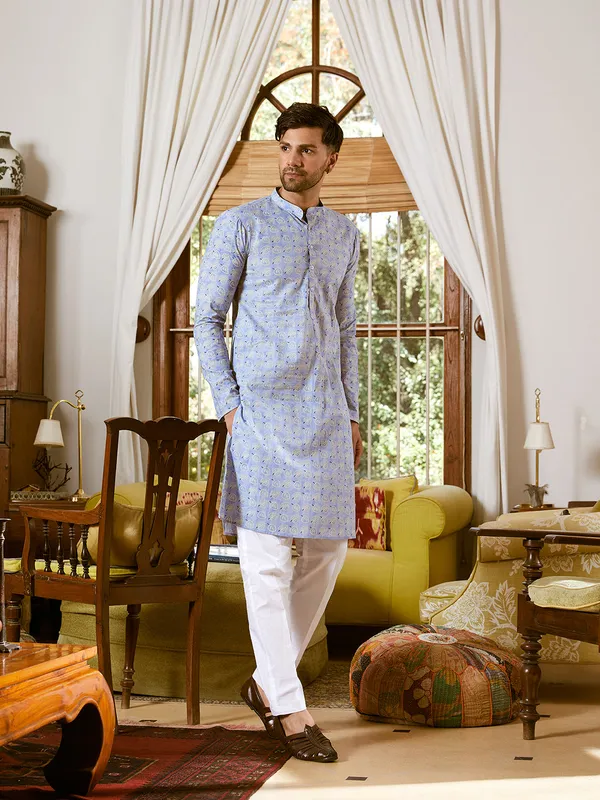Leaf_Printed_Pure_Cotton_Straight_Kurta_with_Pyjama