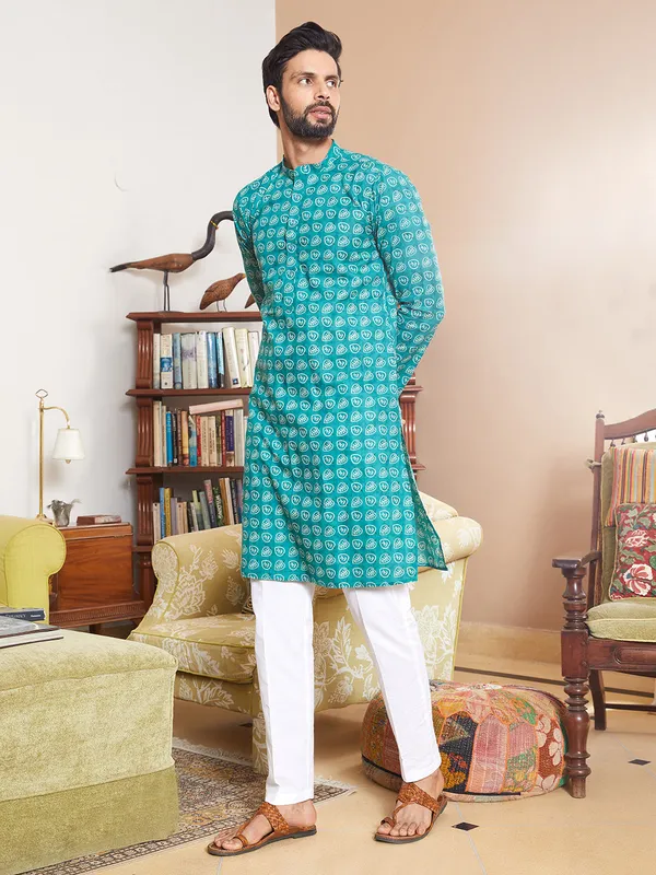Leaf_Printed_Pure_Cotton_Straight_Kurta