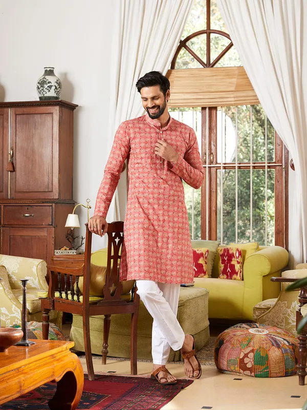 Leaf_Printed_Pure_Cotton_Straight_Kurta_with_Pyjama