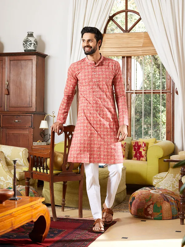 Leaf_Printed_Pure_Cotton_Straight_Kurta