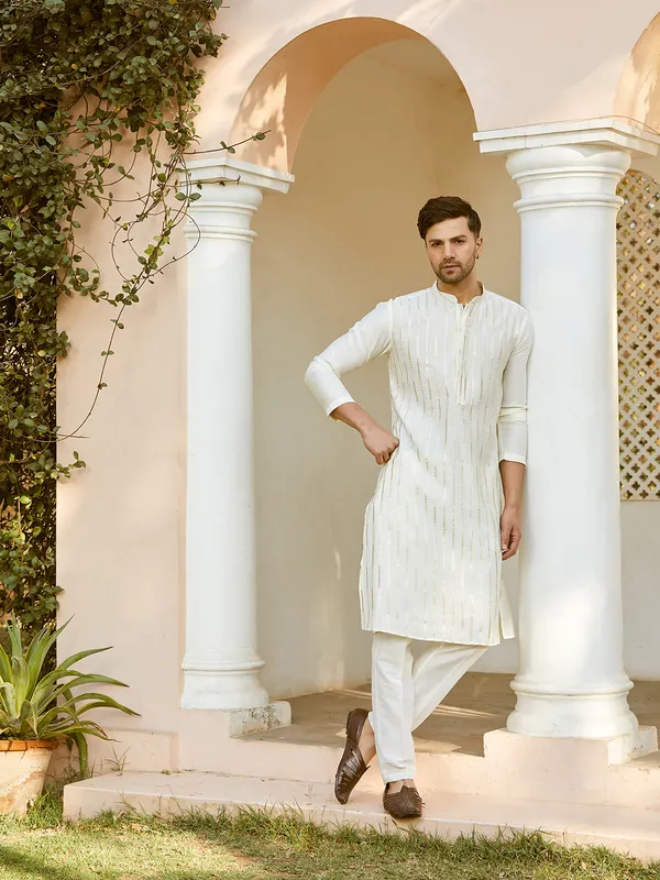 Men_Off_White_And_Gold_Chanderi_Silk_Sequins_Kurta_With_Pyjama
