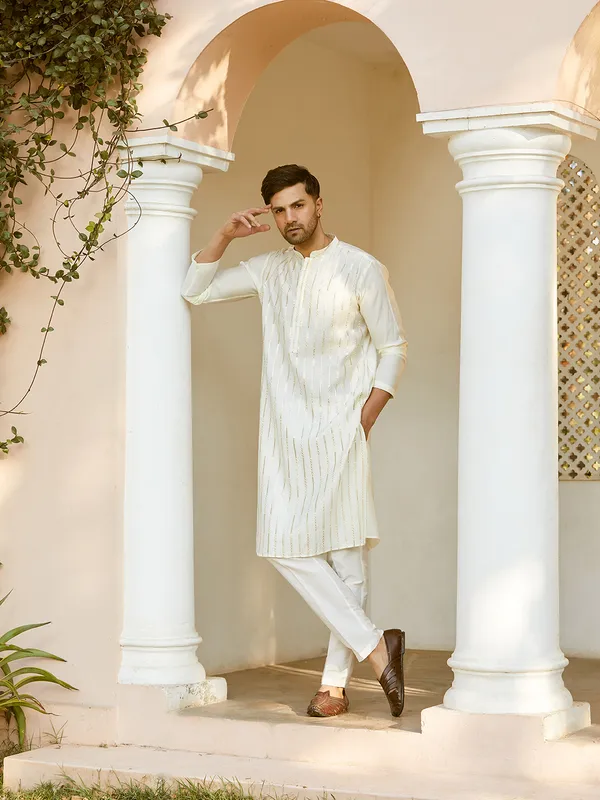 Men_Off_White_And_Gold_Chanderi_Silk_Sequins_Kurta_With_Pyjama