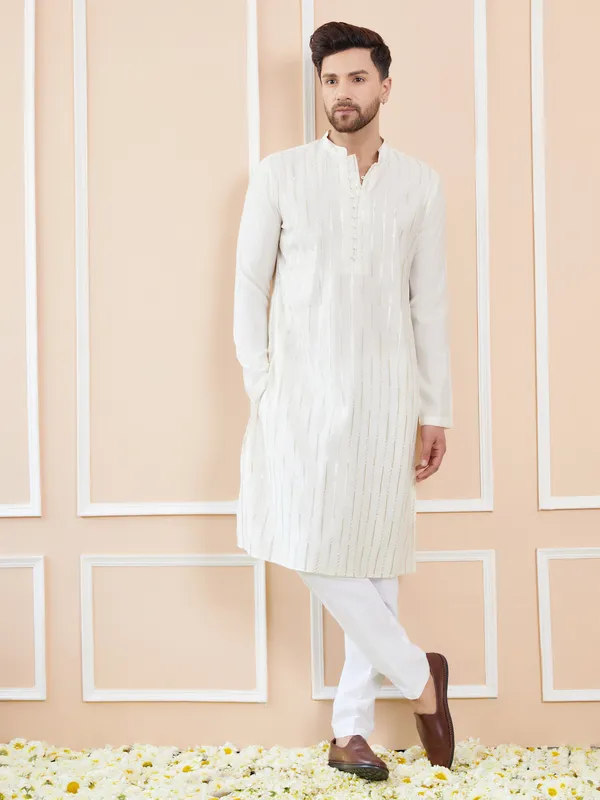 Men_Off_White_and_Gold_Sequins_Embroidered_Chanderi_Silk_Straight__Kurta_With_Pyjama