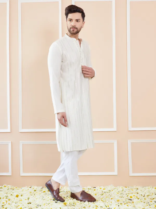 Men_Off_White_and_Gold_Sequins_Embroidered_Chanderi_Silk_Straight__Kurta_With_Pyjama