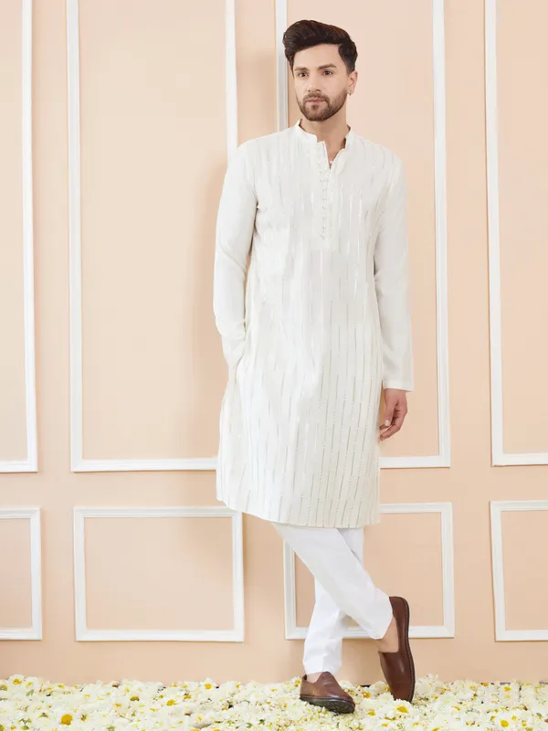 Men_Off_White_and_Gold_Sequins_Embroidered_Chanderi_Silk_Straight__Kurta