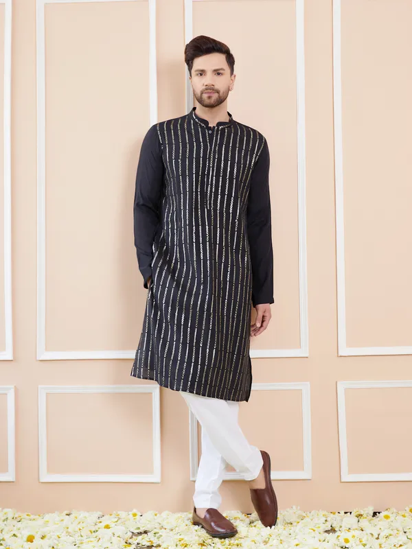 Men_Black_and_Gold_Sequins_Embroidered_Chanderi_Silk_Straight_Kurta_With_Pyjama