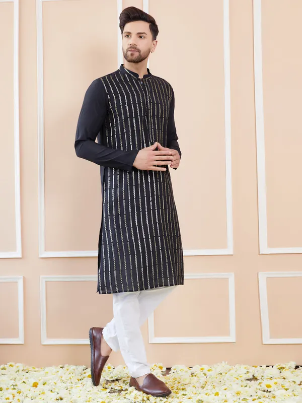 Men_Black_and_Gold_Sequins_Embroidered_Chanderi_Silk_Straight_Kurta_With_Pyjama