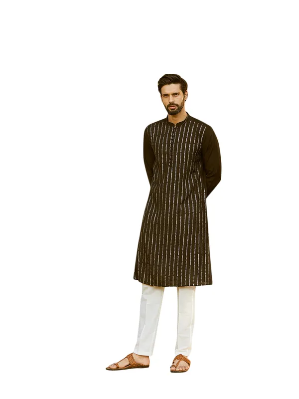 Men_Black_And_Gold_Chanderi_Silk_Sequins_Kurta_With_Pyjama