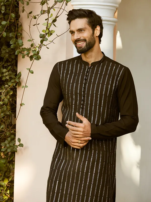 Sequins_Embroidered_Pure_Chanderi_Silk_Straight_Kurta_with_Pyjama