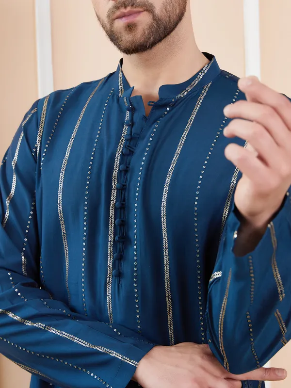 Blue_and_Gold_Sequins_Embroidered_Chanderi_Silk_Straight_Kurta_With_Pyjama