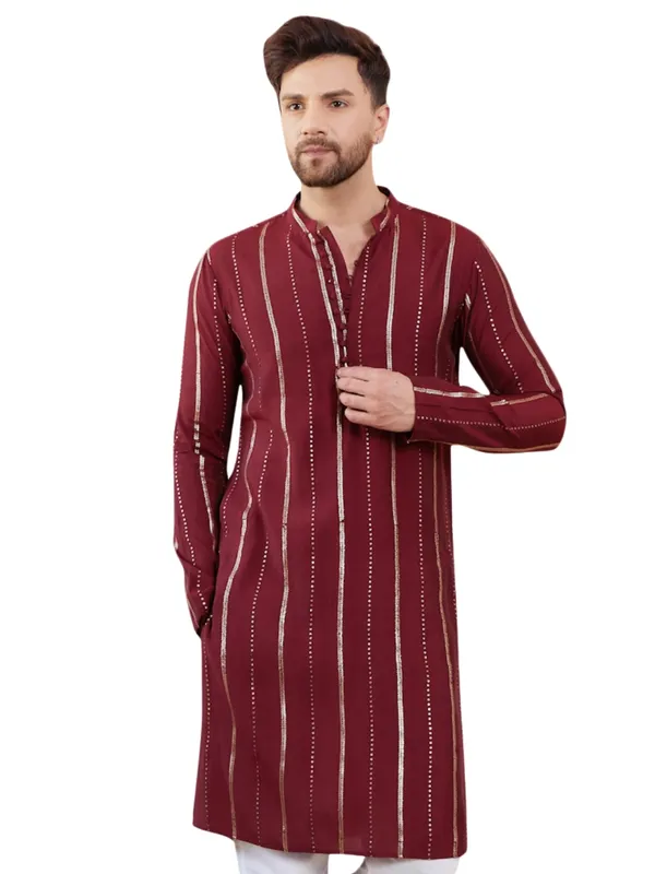 Men_Burgundy_And_Gold_Chanderi_Silk_Sequins_Kurta