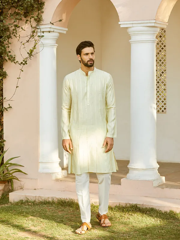 Sequins_Embroidered_Pure_Chanderi_Silk_Straight_Kurta