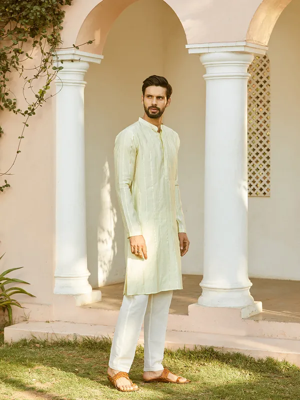 Sequins_Embroidered_Pure_Chanderi_Silk_Straight_Kurta