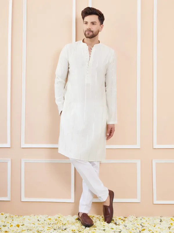 Off_White_and_Gold_Sequins_Embroidered_Chanderi_Silk_Straight_Kurta