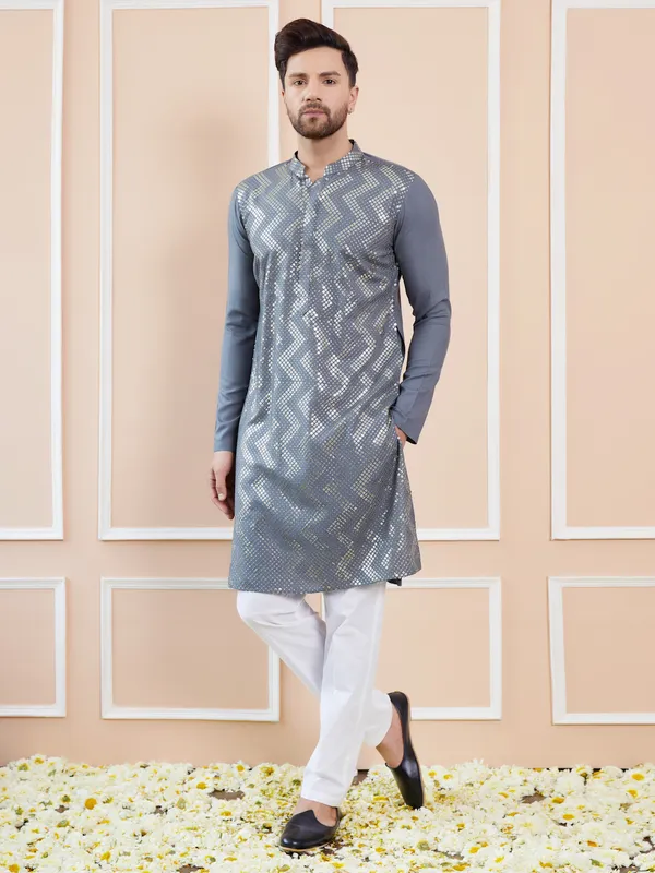 Men_Grey_And_Gold_Rayon_Embroidery_Sequins_Kurta_With_Pyjama