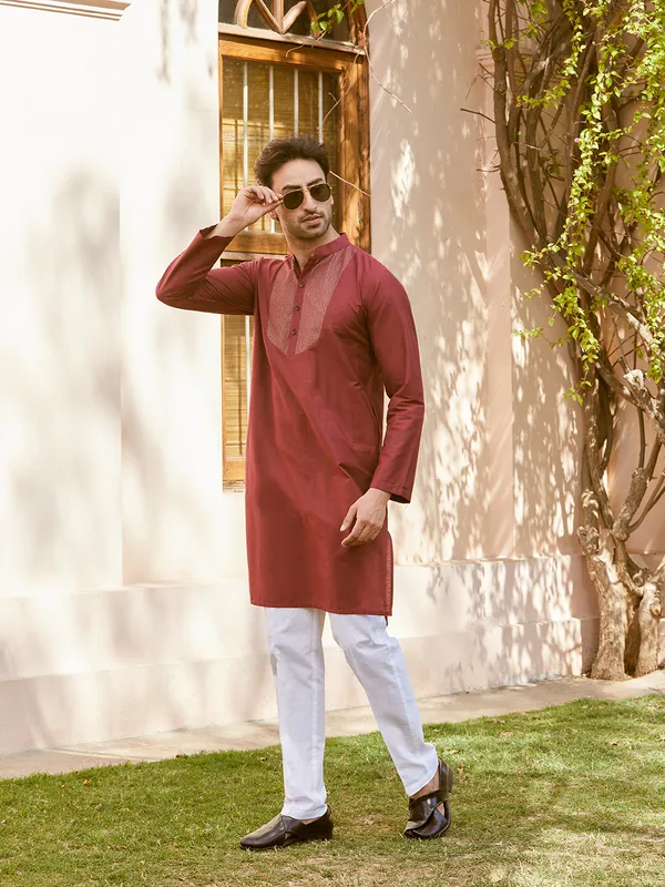 Men_Maroon_Cotton_Silk_Pintex_Yock_Design_Kurta_With_Pyjama
