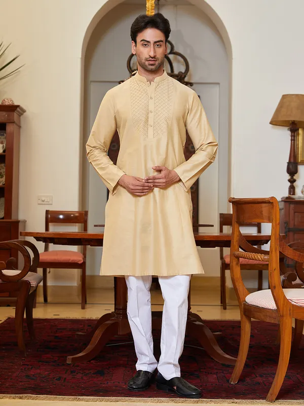 Men_Brown_Cotton_Silk_Pintex_Yock_Design_Kurta_With_Pyjama