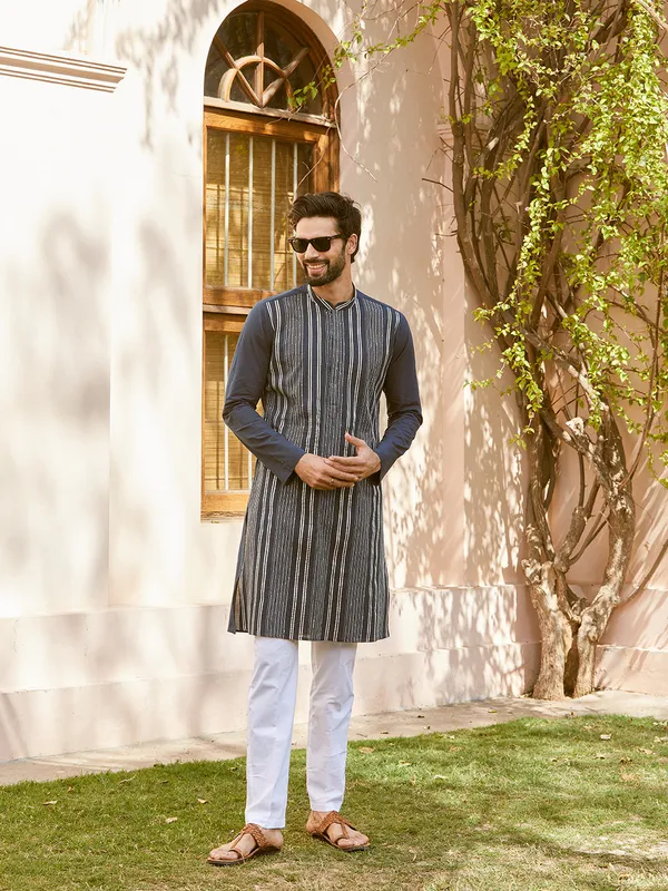 Gota_Strips_and_Sequins_Embroidered_Pure_Cotton_Straight_Kurta