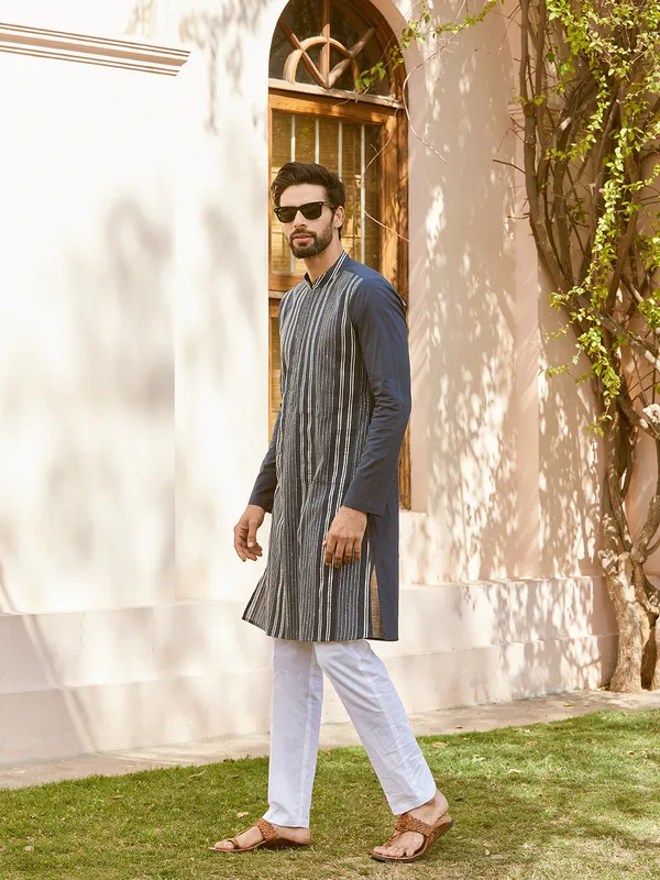 Gota_Strips_and_Sequins_Embroidered_Pure_Cotton_Straight_Kurta