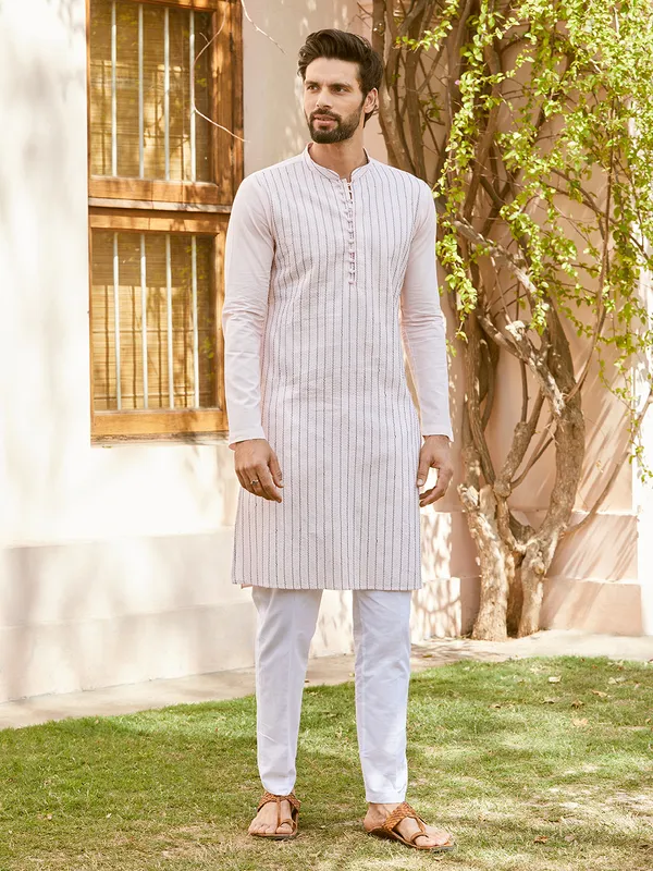 Men_Pink_Cotton_Pintex_Design_Sequins_Kurta_With_Pyjama