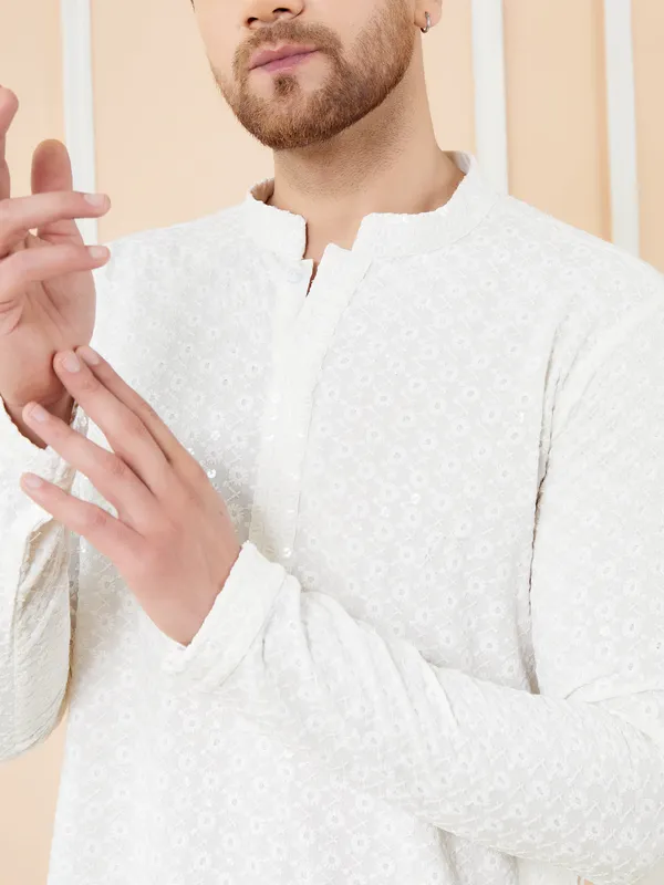 White_Sequins_Embroidered_Rayon_Kurta_with_Pyjama