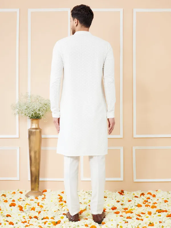 White_Sequins_Embroidered_Rayon_Kurta_with_Pyjama