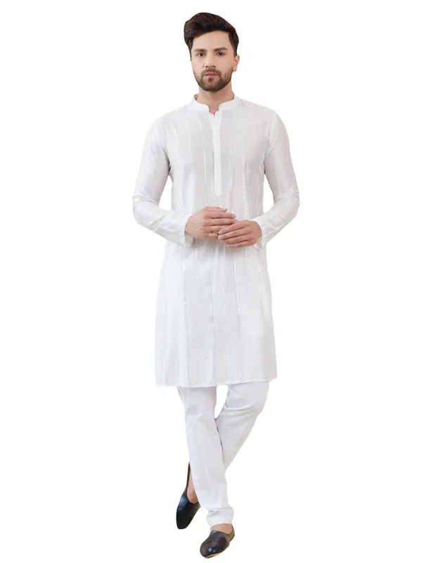Off_White_Sequins_Embroidered_Chanderi_Silk_Straight_Kurta_with_Pyjama