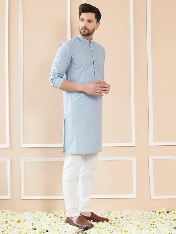Blue_Cotton_Solid_Straight_Kurta_With_Pintuck_Neckline_And_Pyjama